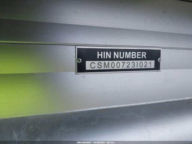 44245257 :رقم المزاد ، CSM00723I021 vin ، 2021 Crest Iii 22' مزاد بيع