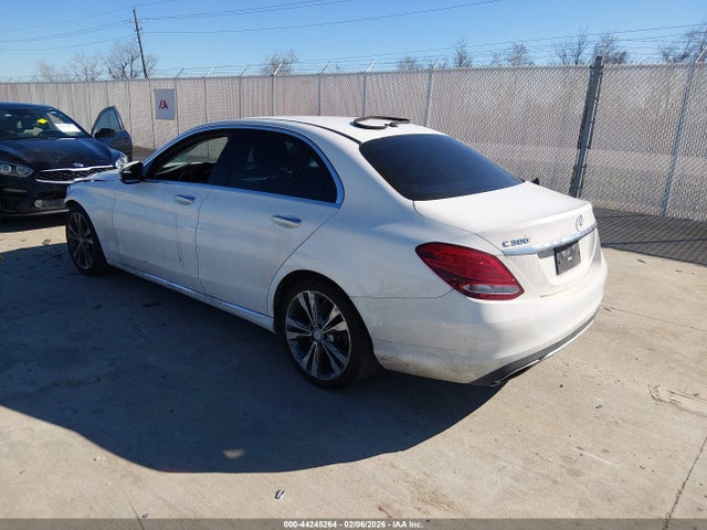55SWF4JB0HU208102 Mercedes-Benz C 300