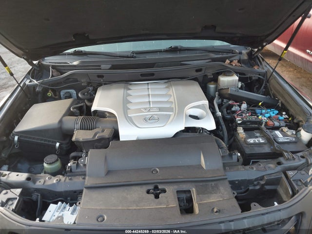 JTJHY7AX8E4134557 Lexus LX 570