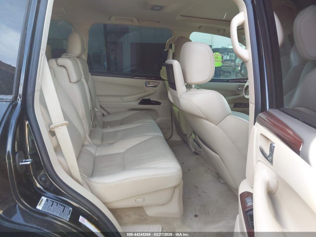 JTJHY7AX8E4134557 Lexus LX 570