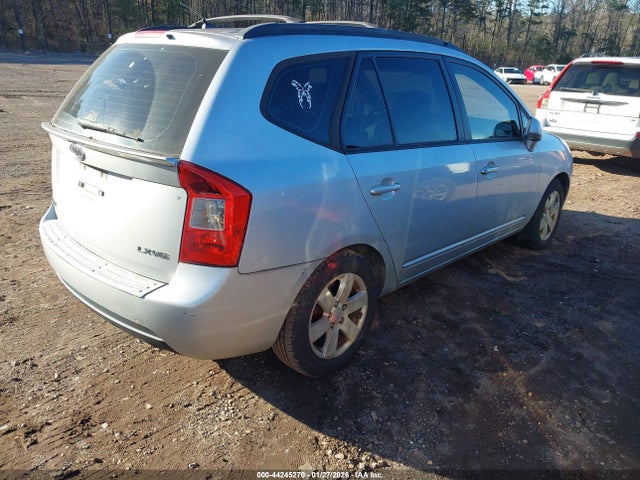 44245270 :رقم المزاد ، KNAFG526587129050 vin ، 2008 Kia Rondo Lx V6 مزاد بيع