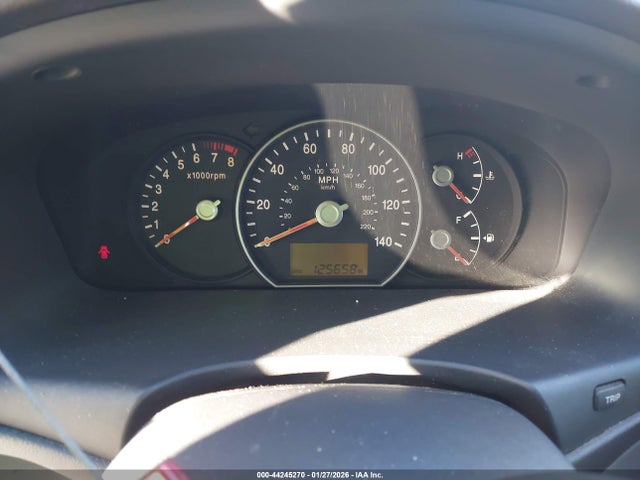 44245270 :رقم المزاد ، KNAFG526587129050 vin ، 2008 Kia Rondo Lx V6 مزاد بيع