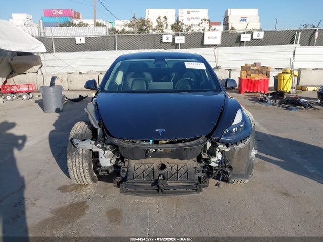 Tesla Model 3 Rear-wheel Drive 2022 5YJ3E1EA8NF253498 Image 13