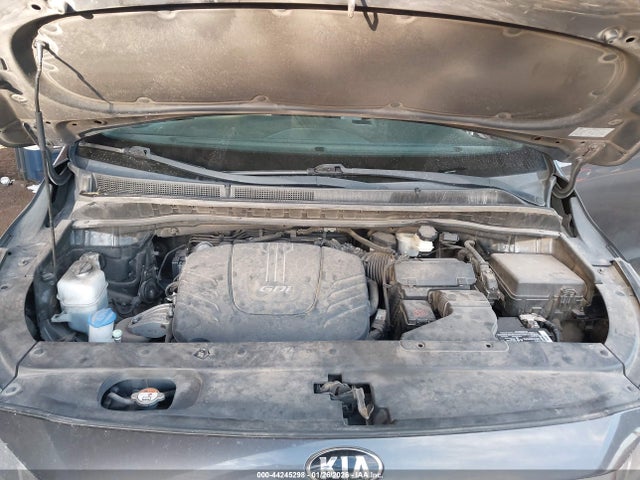 KNDMC5C17G6130827 KIA Sedona Sx