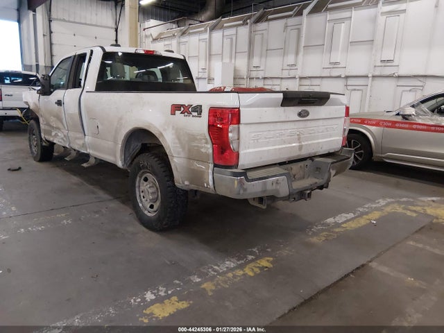 1FT8X3BNXMED07760 Ford F-350 Xl