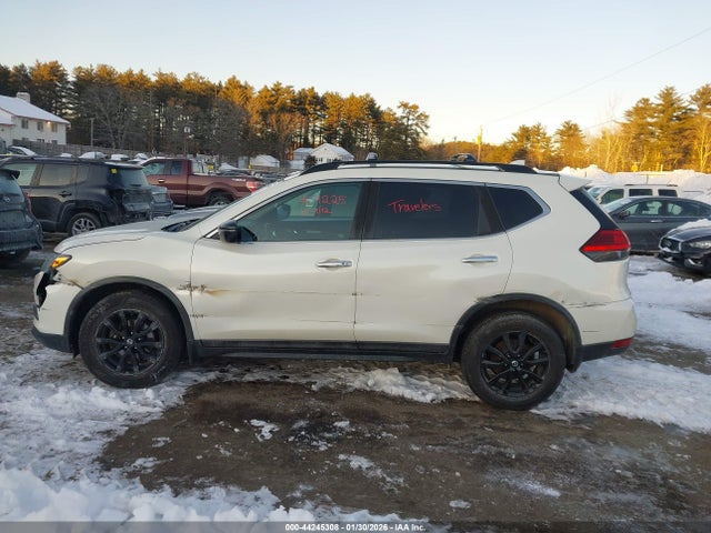 Nissan ROGUE SV 2017 5N1AT2MV2HC874191 Image 14