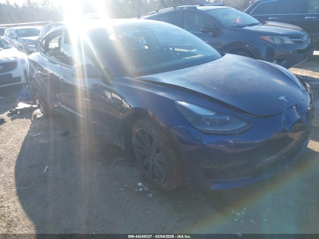 2021 TESLA MODEL 3 5YJ3E1EB5MF056604 Photo 0