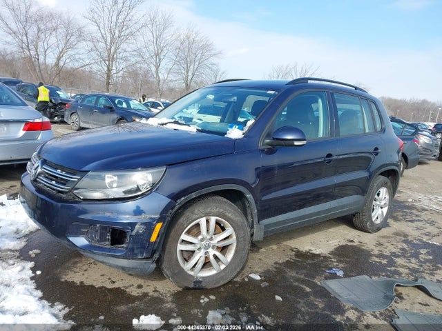 2016 VOLKSWAGEN TIGUAN WVGBV7AX8GW600511 Photo 1