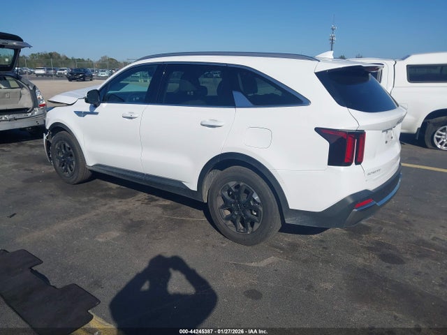 2025 KIA SORENTO 5XYRL4JC1SG406185 Photo 2
