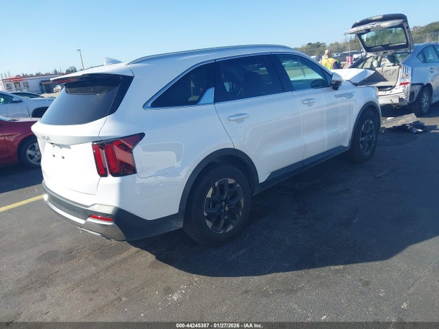 2025 KIA SORENTO 5XYRL4JC1SG406185 Photo 3