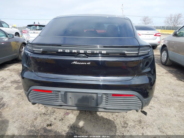 WP1AA2XA5RL003723 Porsche Macan Electric 4