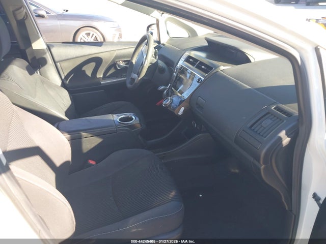 JTDZN3EU0FJ035632 Toyota Prius V Three