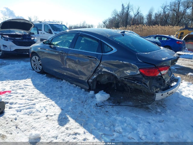 2015 Chrysler 200 Limited მანქანა იყიდება აუქციონზე, vin: 1C3CCCAB2FN751879, აუქციონის ნომერი: 44245419