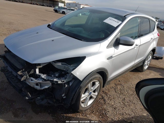 1FMCU0GX1FUA52710 Ford ESCAPE SE