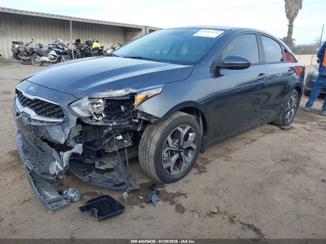 3KPF24ADXLE191242 KIA Forte Lxs