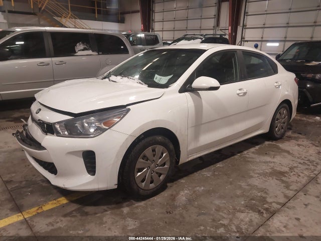 44245444 :رقم المزاد ، 3KPA24ADXLE321322 vin ، 2020 Kia Rio Lx مزاد بيع