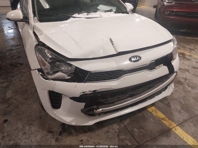 44245444 :رقم المزاد ، 3KPA24ADXLE321322 vin ، 2020 Kia Rio Lx مزاد بيع