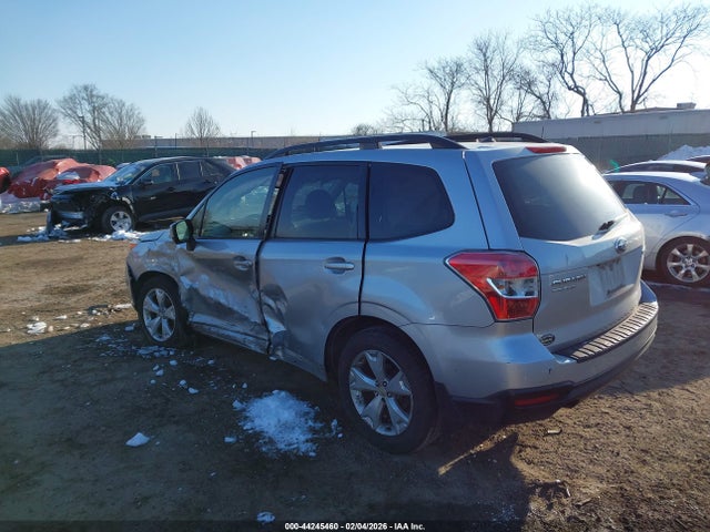 Subaru Forester 2.5i Premium 2015 JF2SJADC7FH590497 Image 3