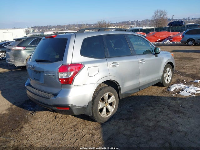 Subaru Forester 2.5i Premium 2015 JF2SJADC7FH590497 Image 4