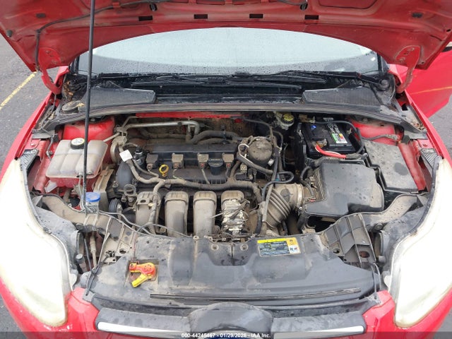 1FADP3F2XEL139443 Ford FOCUS SE