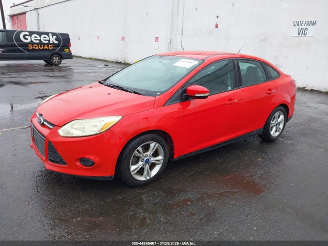 1FADP3F2XEL139443 Ford FOCUS SE