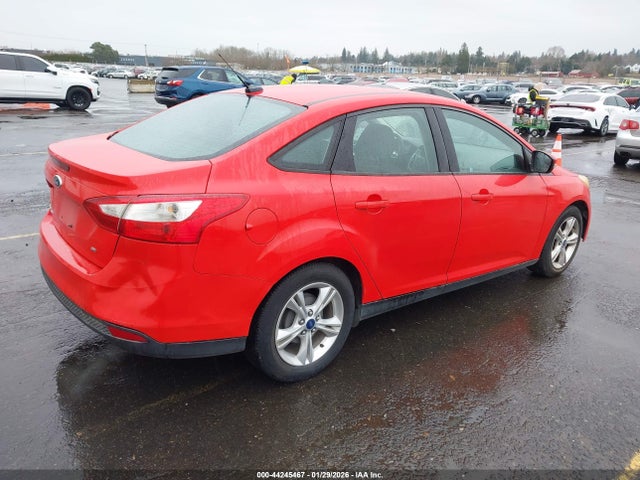 1FADP3F2XEL139443 Ford FOCUS SE