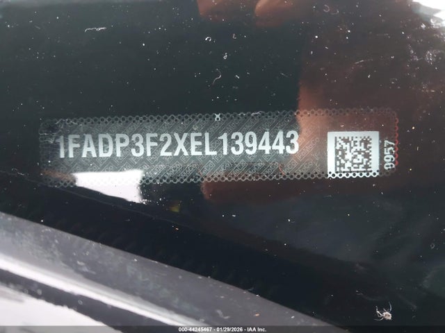 1FADP3F2XEL139443 Ford FOCUS SE