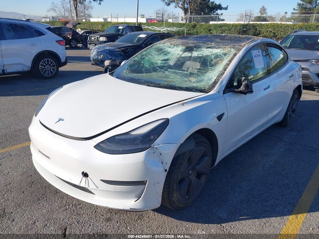 2021 TESLA MODEL 3 5YJ3E1EA9MF939547 Photo 1
