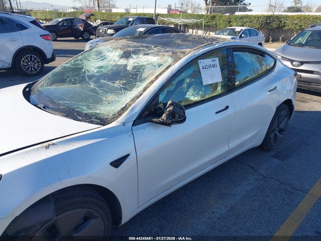 2021 TESLA MODEL 3 5YJ3E1EA9MF939547 Photo 5