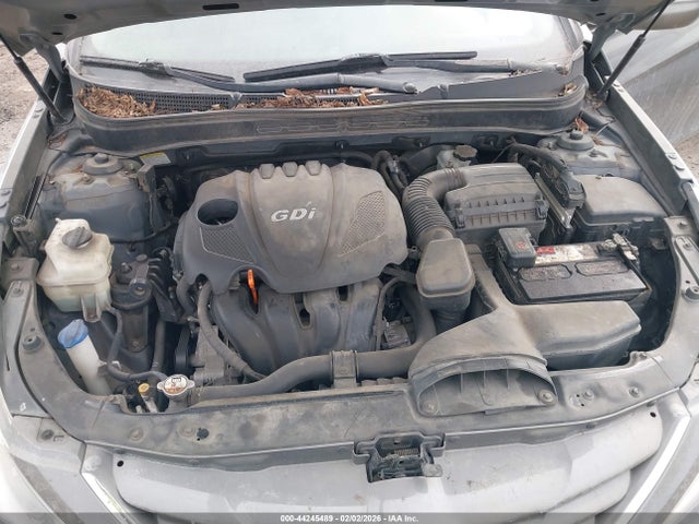 KM8SM4HF3HU181348 Hyundai Santa Fe Se