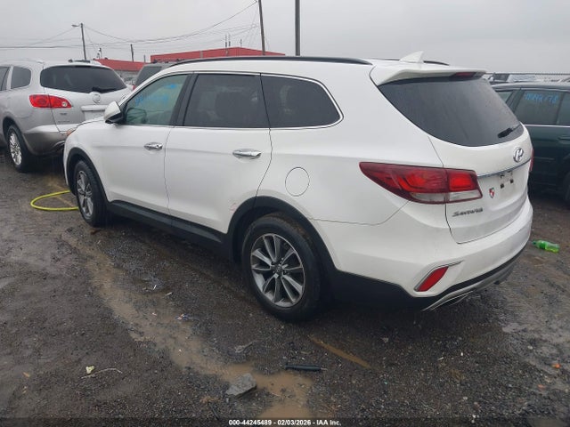 KM8SM4HF3HU181348 Hyundai Santa Fe Se