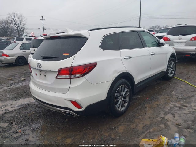KM8SM4HF3HU181348 Hyundai Santa Fe Se
