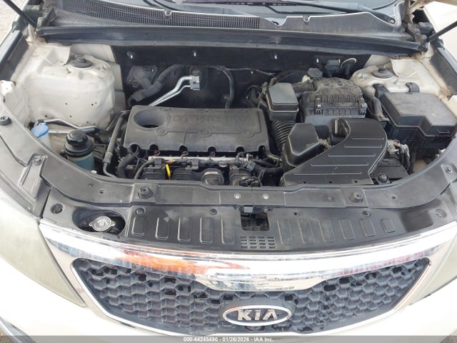 2011 KIA SORENTO 5XYKT3A14BG172358 Photo 9