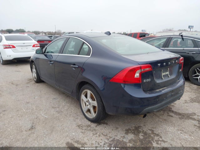 2012 VOLVO S60 YV1622FS0C2039862 Photo 2