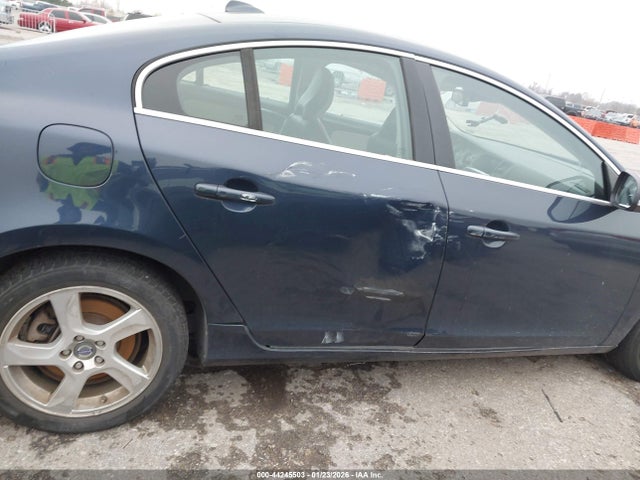 2012 VOLVO S60 YV1622FS0C2039862 Photo 5
