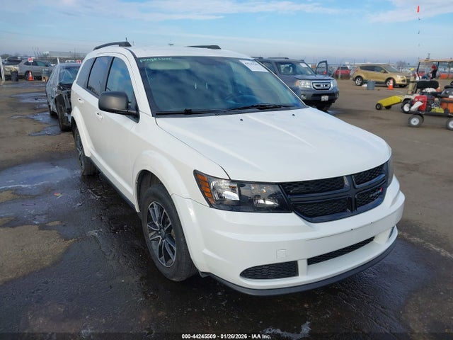 3C4PDCAB9JT217040 auction archive image