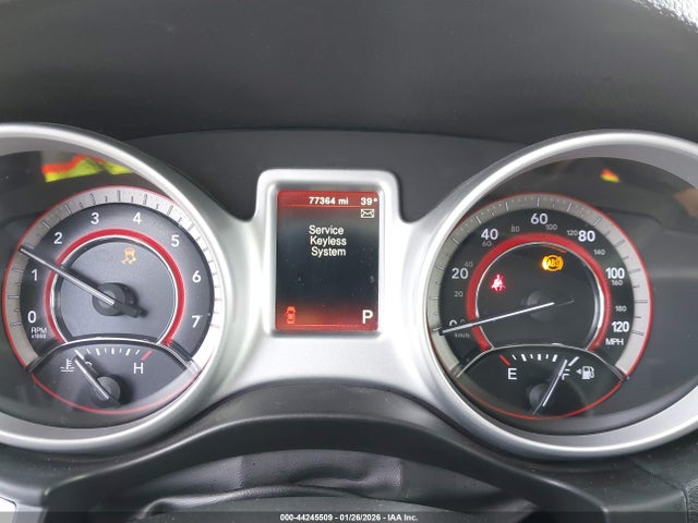 3C4PDCAB9JT217040 Dodge JOURNEY SE