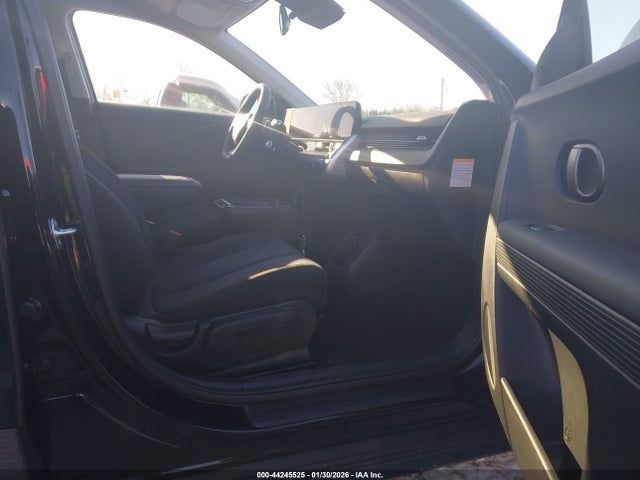 2025 Hyundai Ioniq 5 Se მანქანა იყიდება აუქციონზე, vin: 7YAKM4DA5SY005229, აუქციონის ნომერი: 44245525