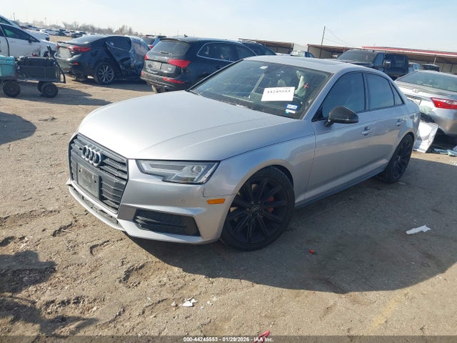 2018 AUDI A4 WAUENAF49JA100792 Photo 1