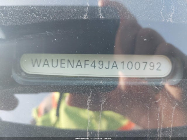 2018 AUDI A4 WAUENAF49JA100792 Photo 8