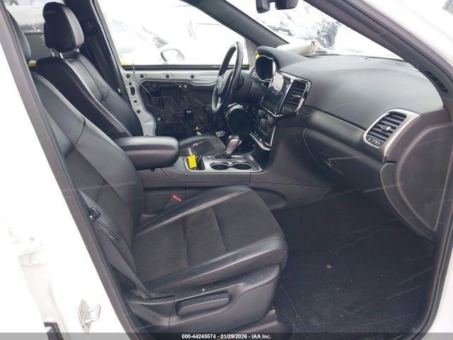 2020 JEEP GRAND CHEROKEE 1C4RJFAG1LC271395 Photo 4