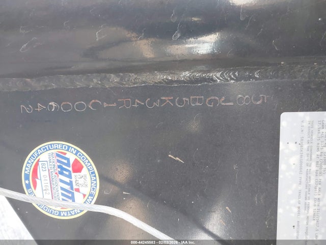 58JGB5K34R1000642 Lakota Bh8516tsr Lakota Horse Trailer
