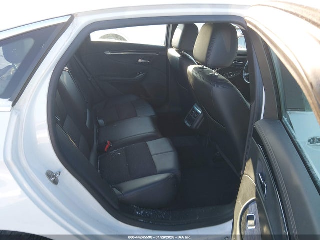 Продаж на аукціоні авто 2017 Chevrolet Impala 1lt, vin: 2G1105S30H9160320, номер лоту: 44245598