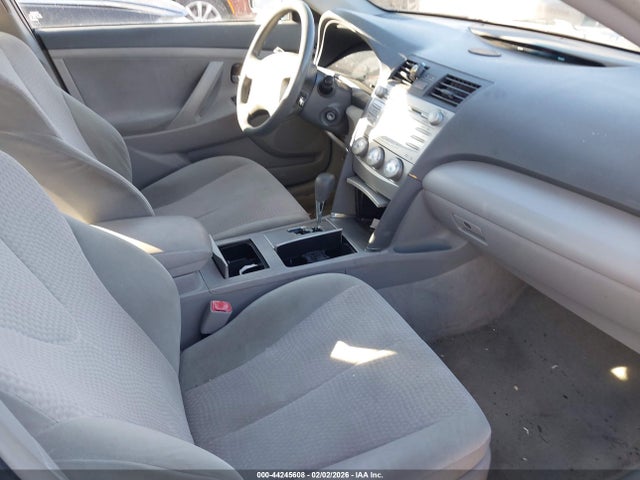 2010 TOYOTA CAMRY 4T1BF3EK9AU031563 Photo 4