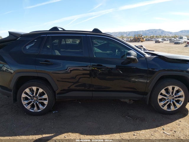Toyota Rav4 Xle Premium 2024 2T3C1RFV1RC287005 Image 13