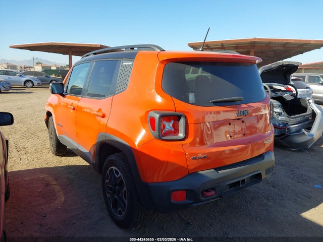 Jeep Renegade Trailhawk 2016 ZACCJBCT0GPE02567 Image 3
