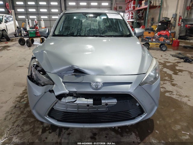 3MYDLBYV4JY331354 Toyota YARIS IA