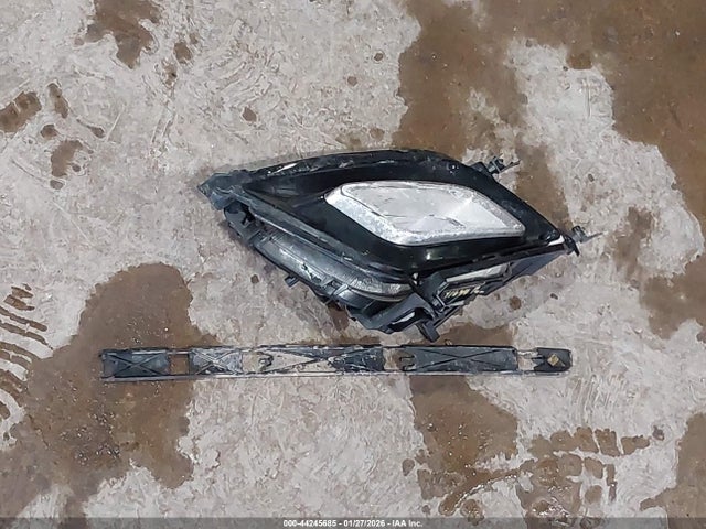 3MYDLBYV4JY331354 Toyota YARIS IA