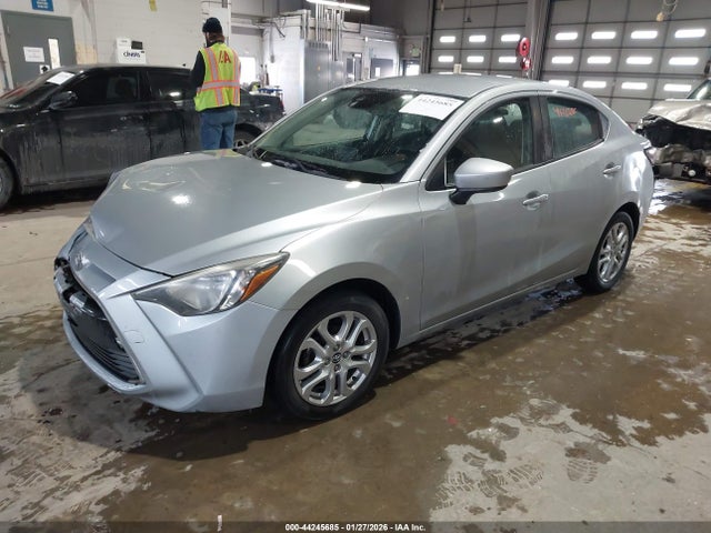 3MYDLBYV4JY331354 Toyota YARIS IA