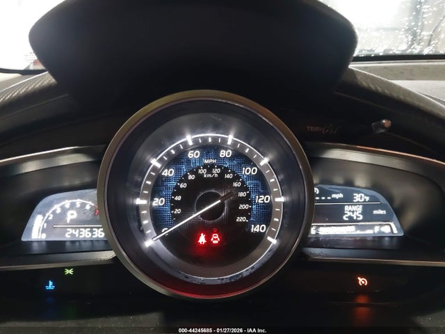 3MYDLBYV4JY331354 Toyota YARIS IA